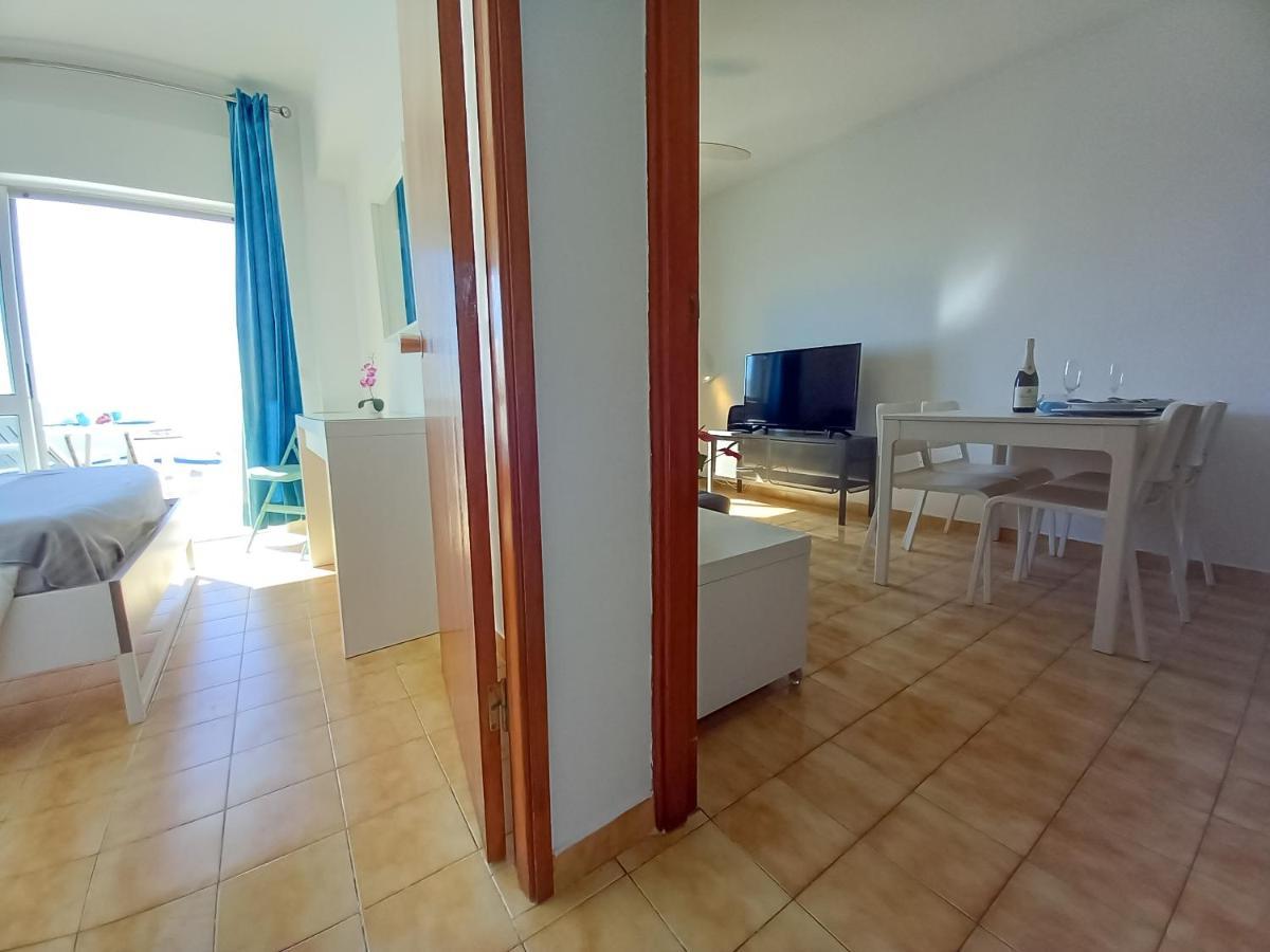 Mira Atlântico 13- Terraço Com Vista Mar e Cidade, Wifi, 80mt Praia Quarteira Extérieur photo