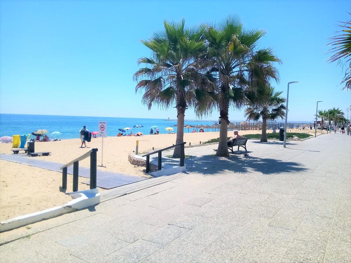 Mira Atlântico 13- Terraço Com Vista Mar e Cidade, Wifi, 80mt Praia Quarteira Extérieur photo